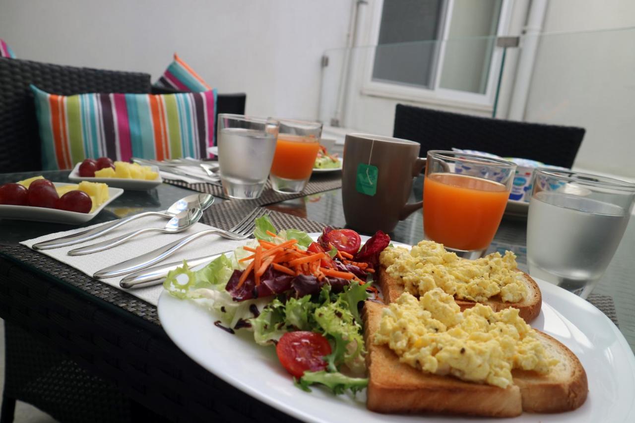 Bed & Breakfast Escape To St Julians Saint Julian's
