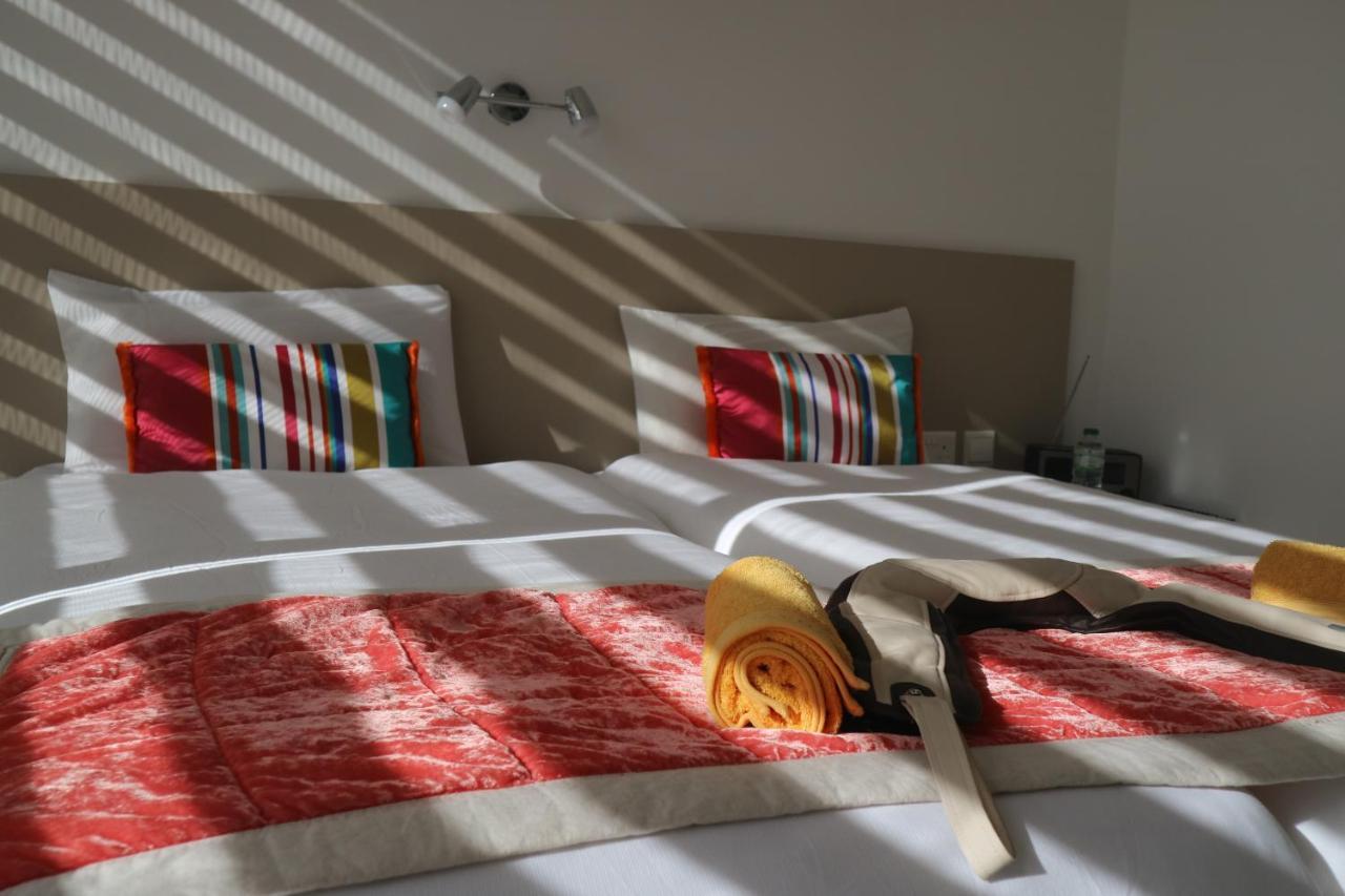 Escape To St Julians *
