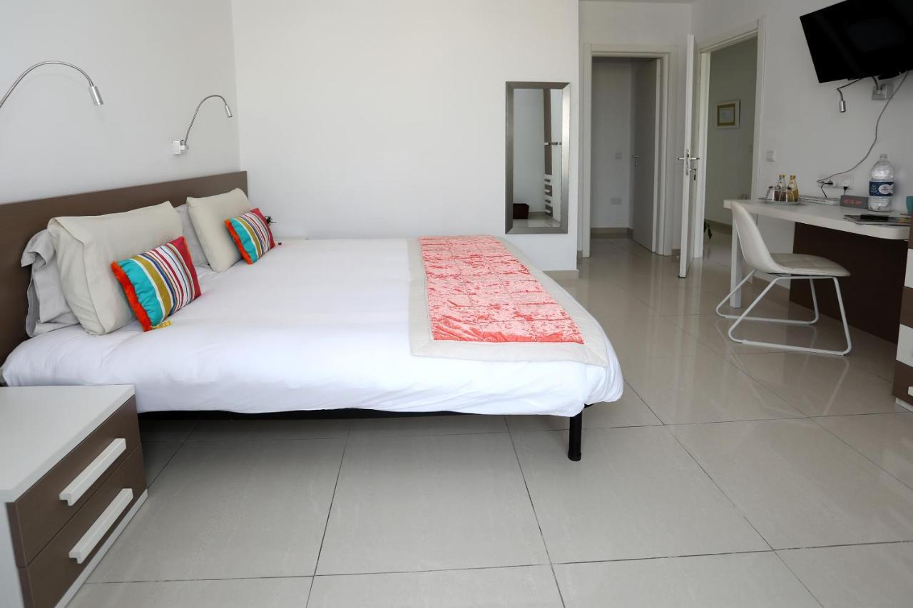 Bed & Breakfast Escape To St Julians